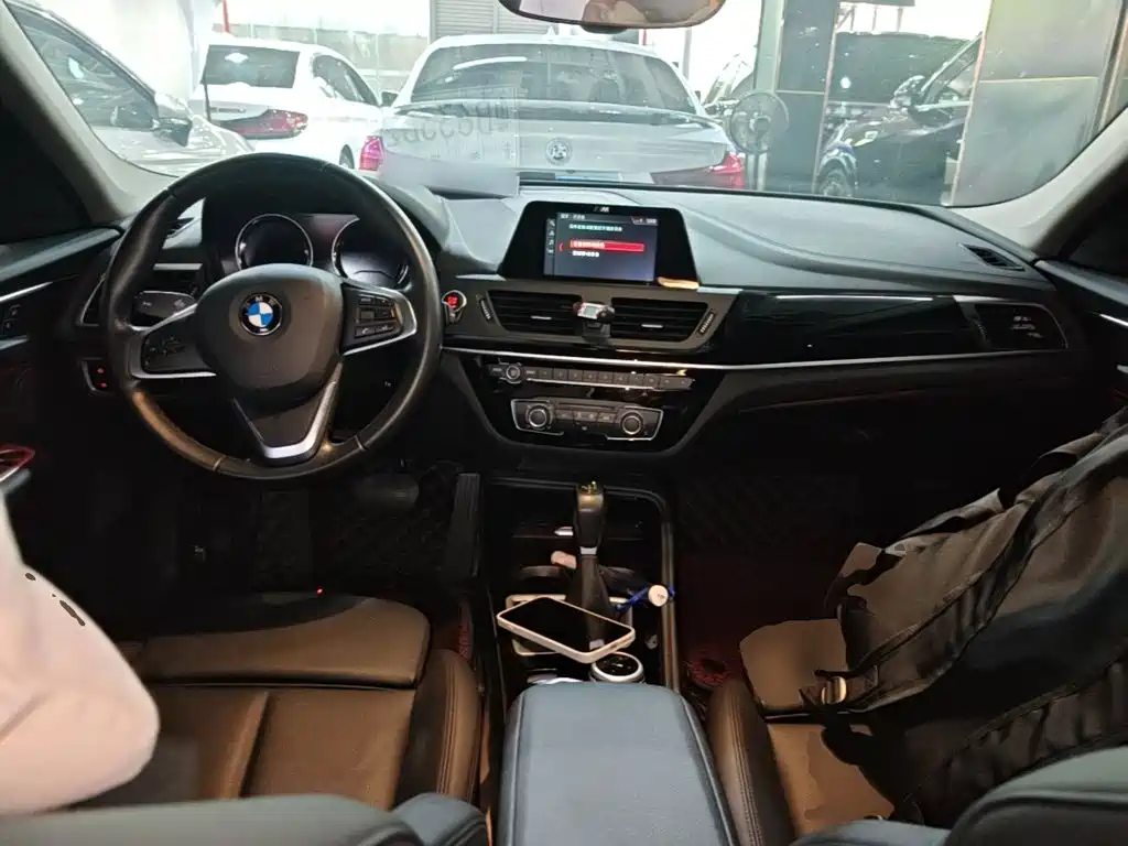BMW 1 Series — миниатюра 10