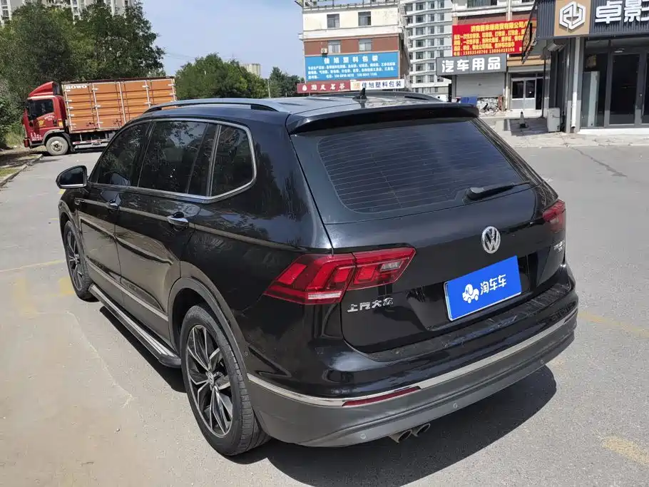 Volkswagen Tiguan L — миниатюра 3