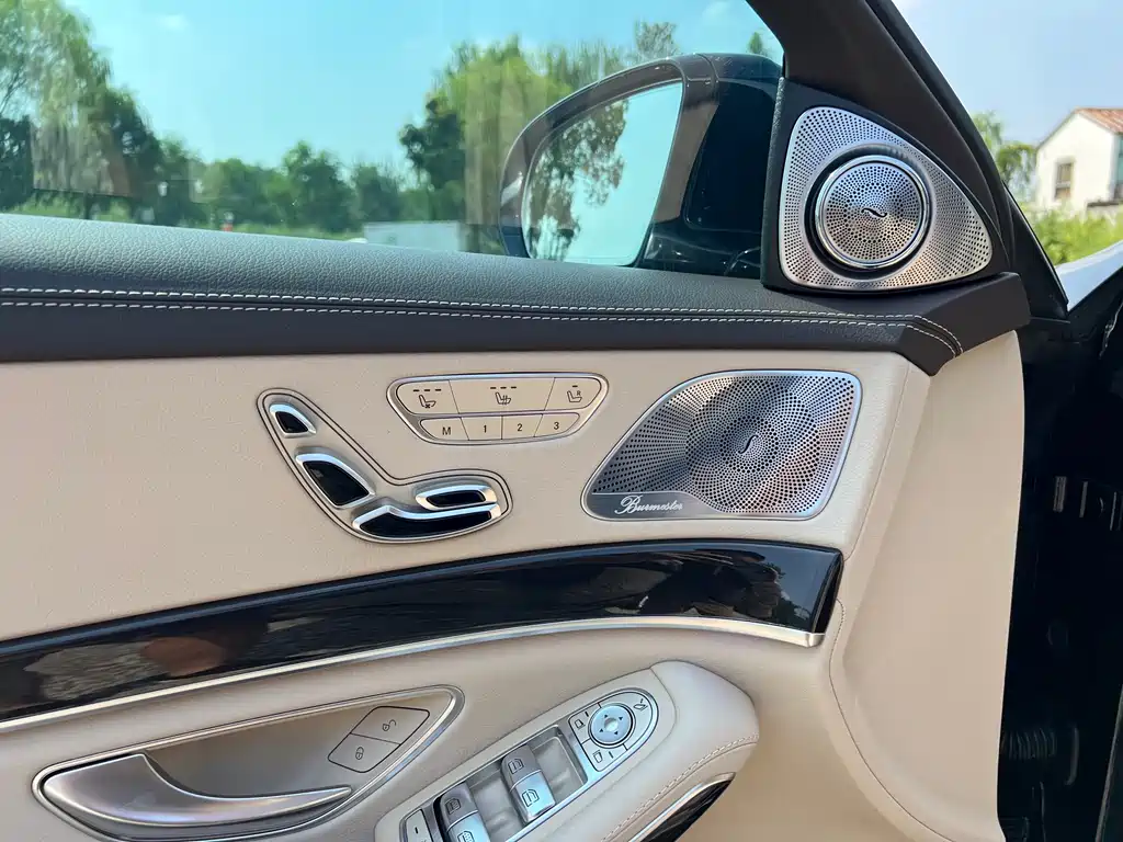 Mercedes-Benz S-Class — миниатюра 5