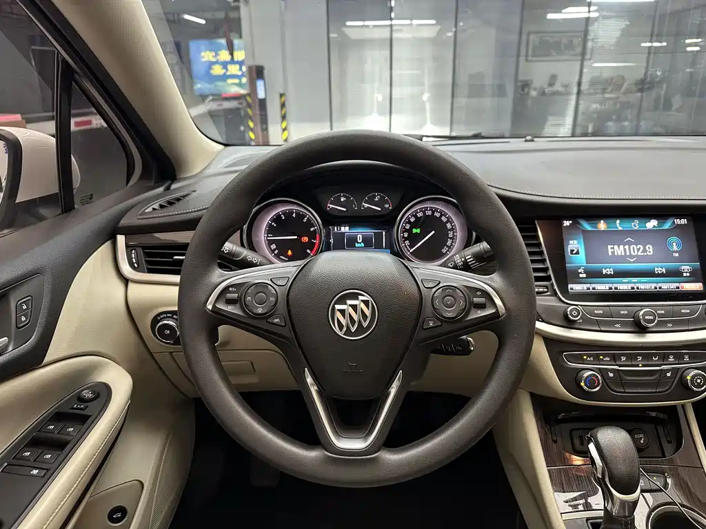 Buick Verano — миниатюра 8
