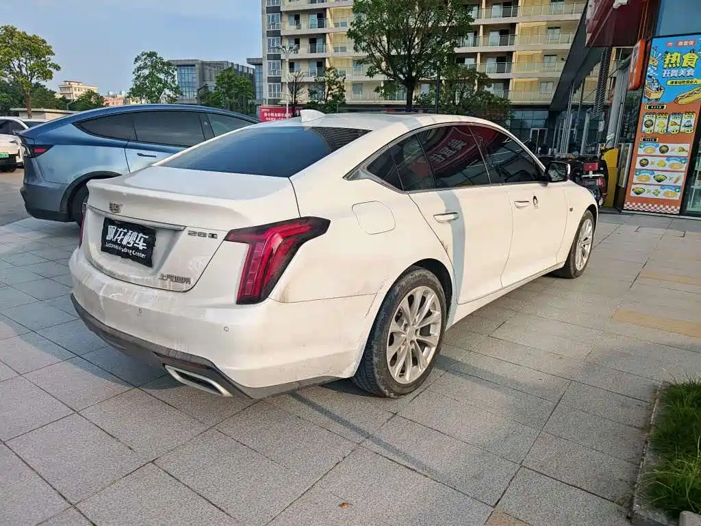 Cadillac CT5 — миниатюра 8