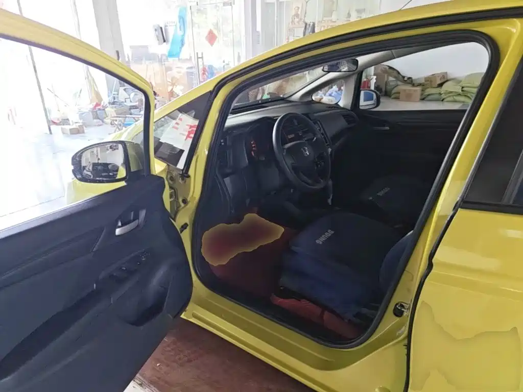 Honda Fit — миниатюра 16