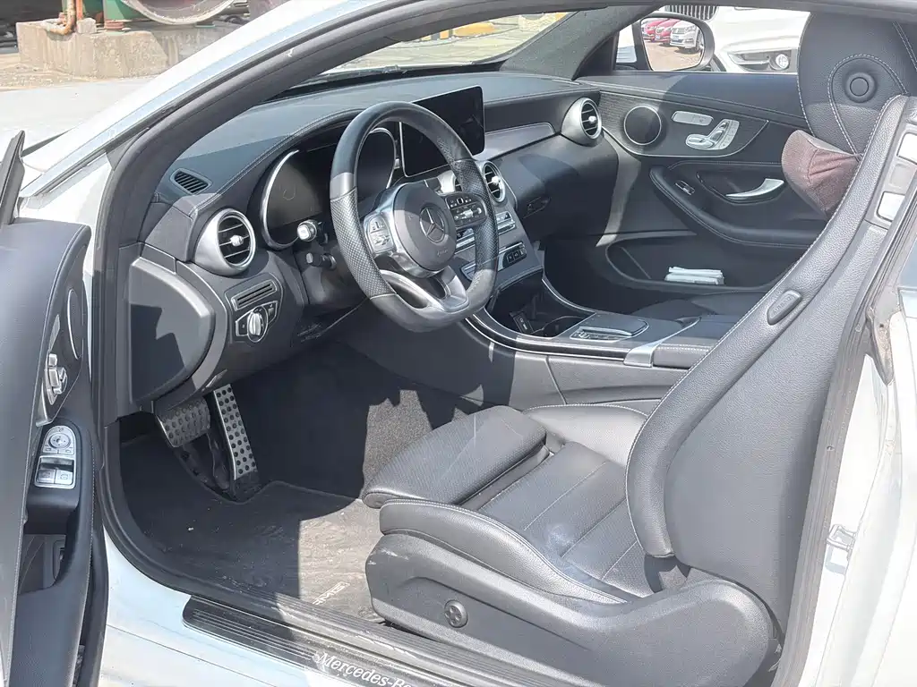 Mercedes-Benz C-Class (Import) — миниатюра 6