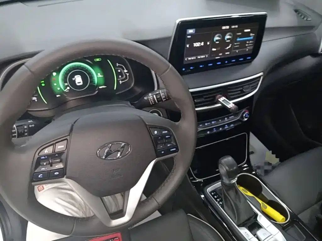 Hyundai Tucson — миниатюра 10