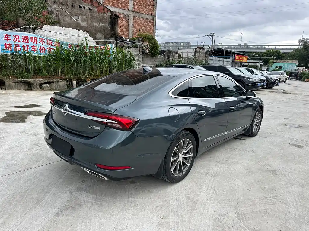 Buick LaCrosse — миниатюра 5