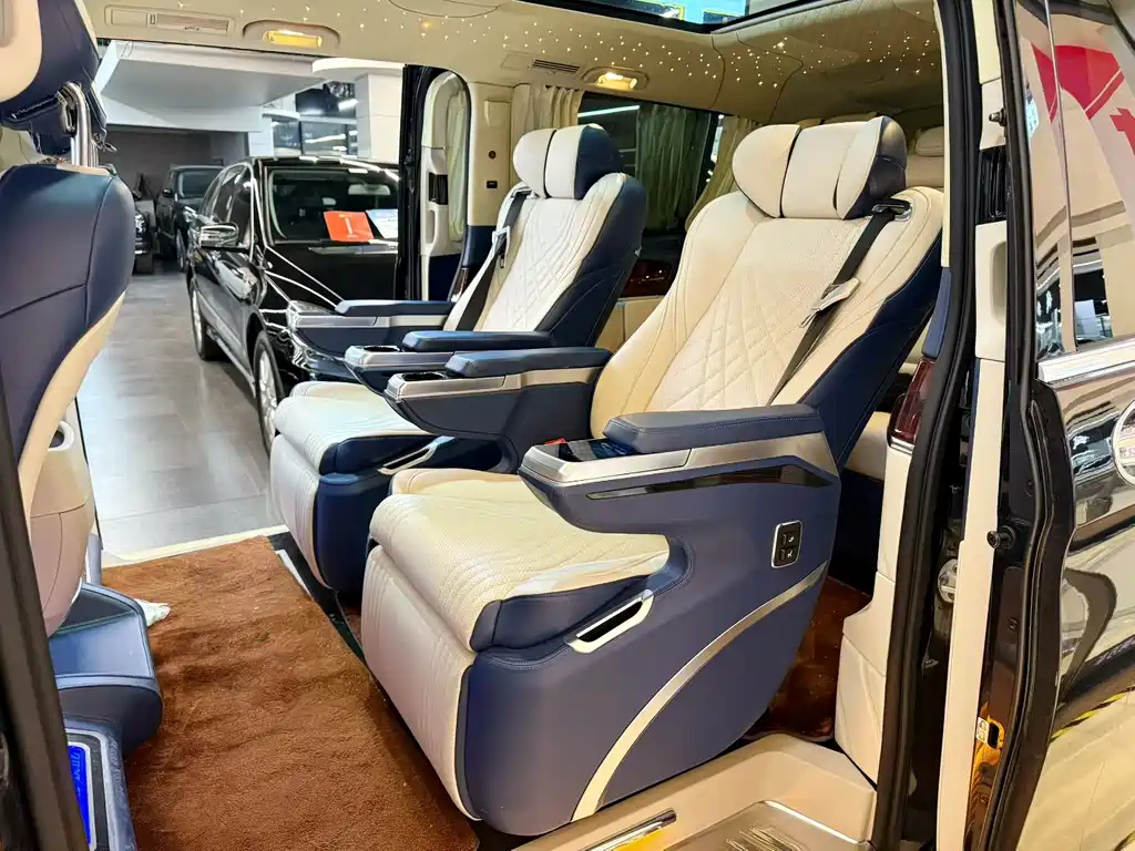 MERCEDES-BENZ V CLASS