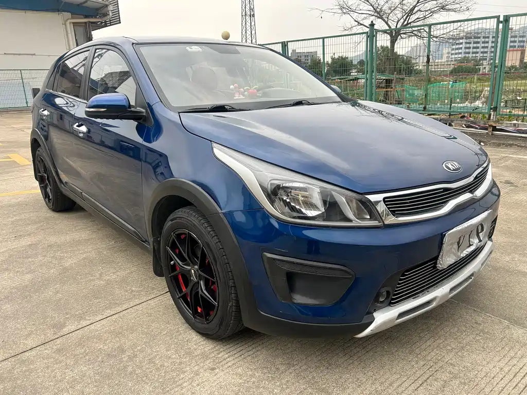 KIA KX CROSS