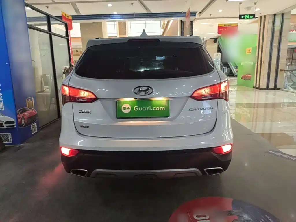 Hyundai Santa Fe — миниатюра 6