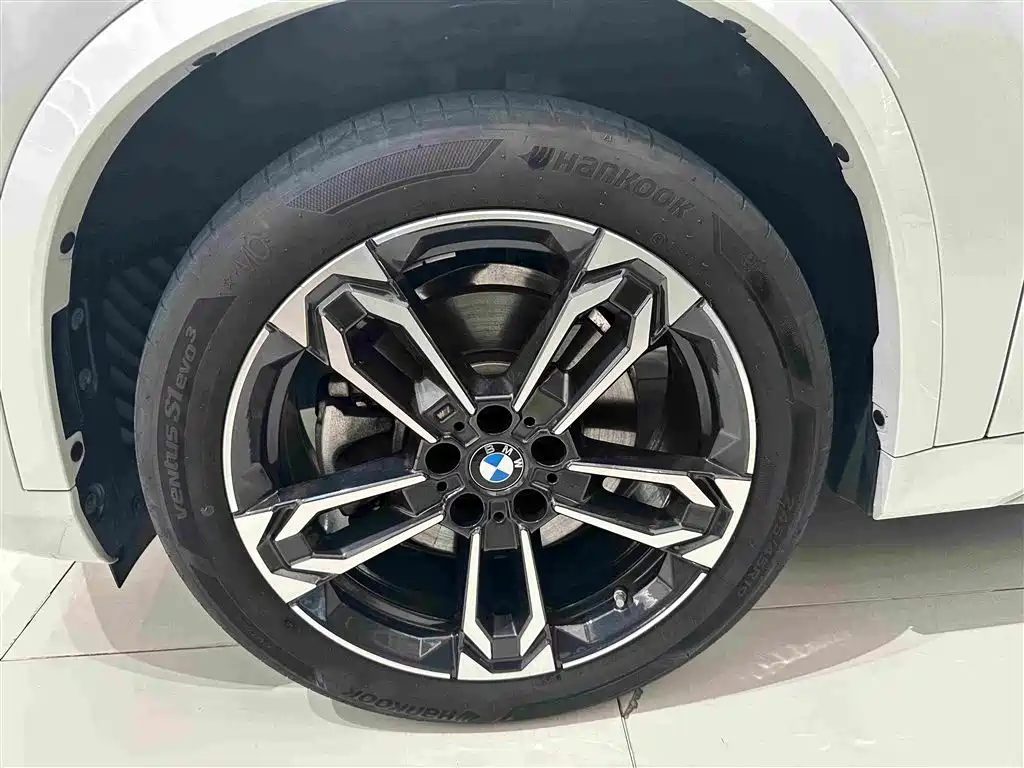 BMW X1 — миниатюра 4