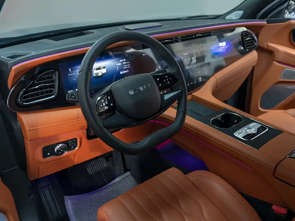 Exeed C-DM 2025 180 Ultra 6 мест
