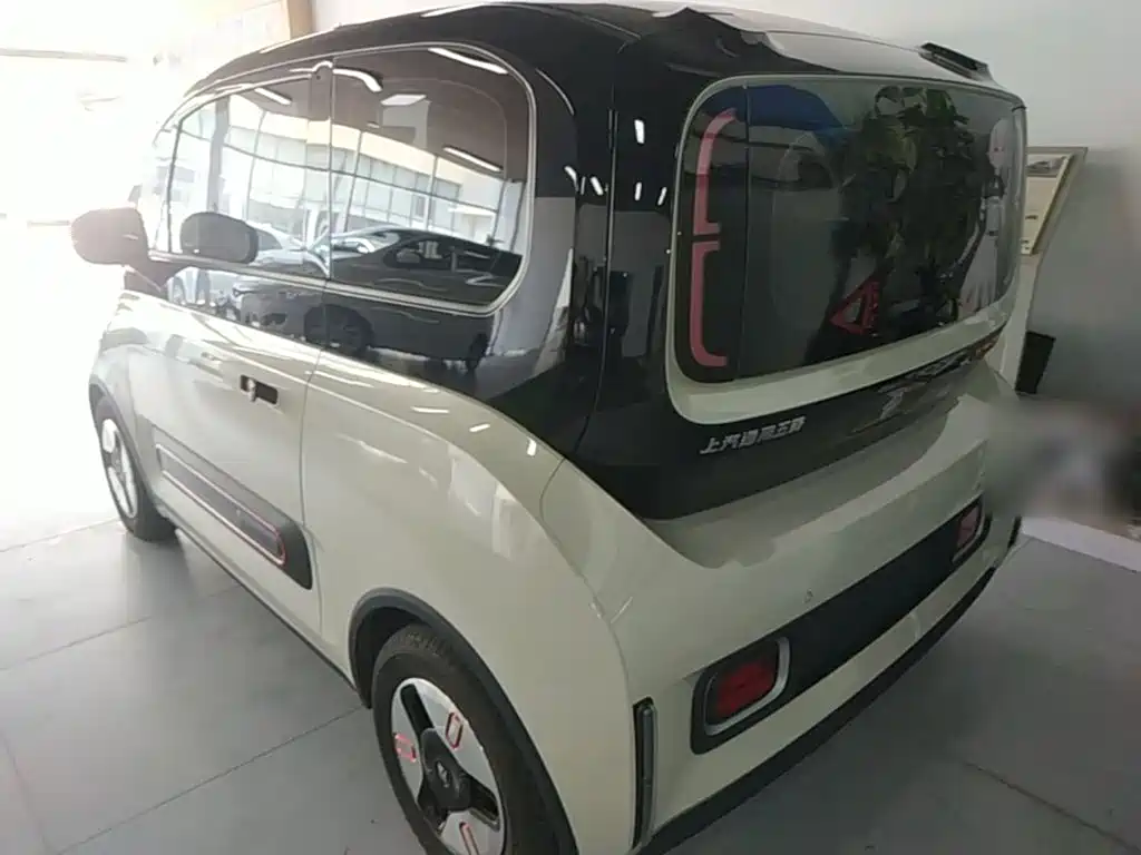 Baojun KiWi EV — миниатюра 5