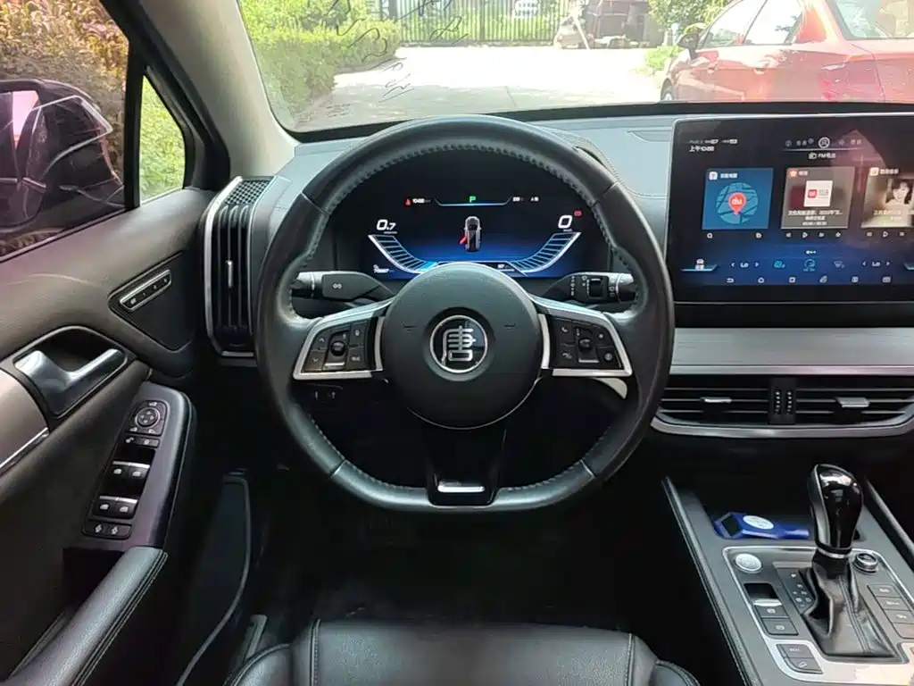 BYD Tang — миниатюра 11