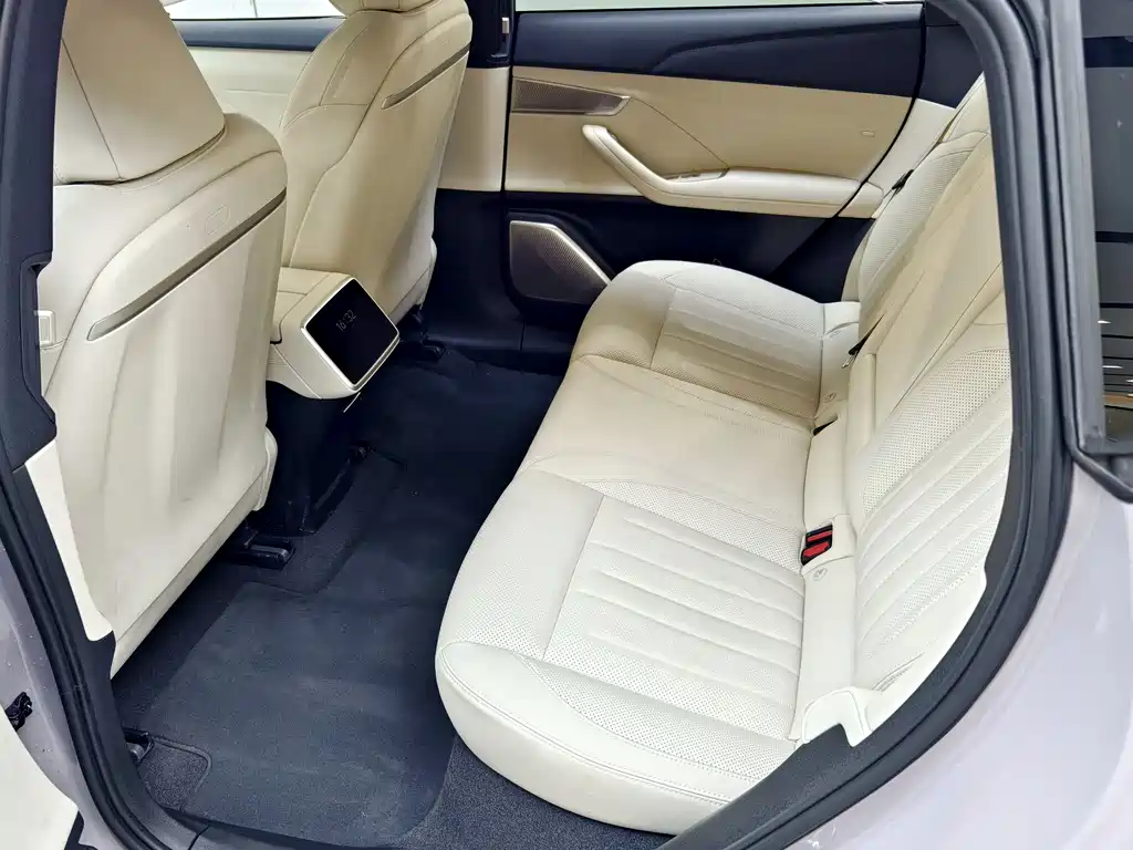 Onvo L60 2025 60kWh