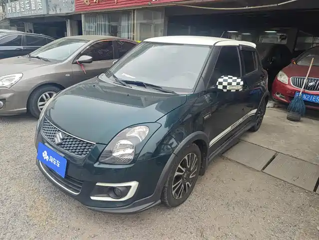 SUZUKI SWIFT 2016
