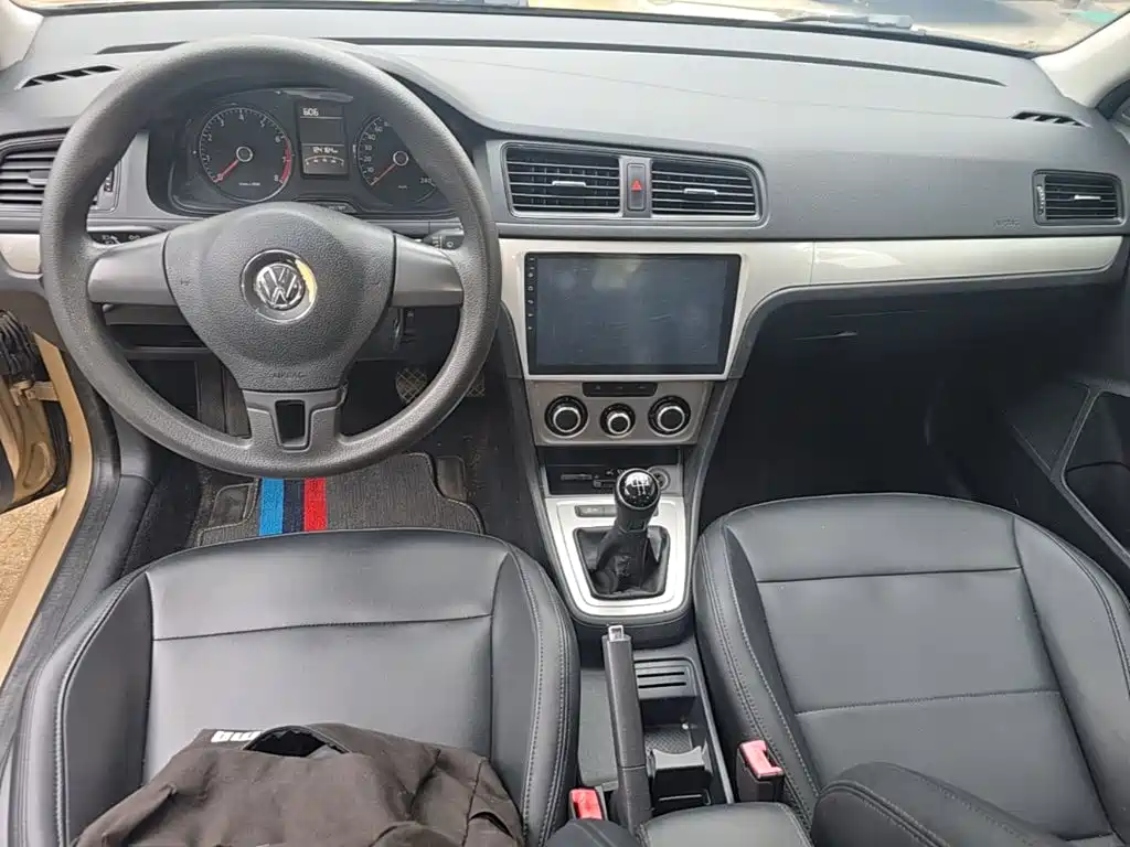 Volkswagen Lavida — миниатюра 10