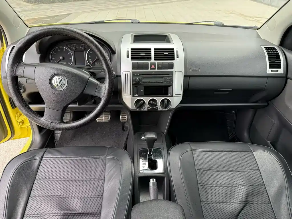 Volkswagen Polo — миниатюра 5