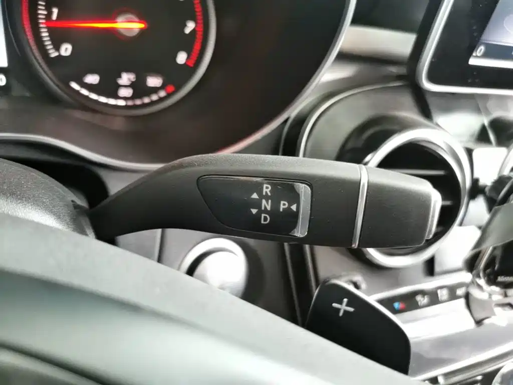 Mercedes-Benz C-Class — миниатюра 14
