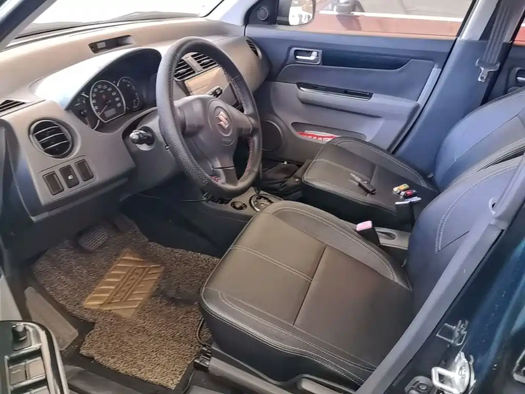 Suzuki Swift — миниатюра 15