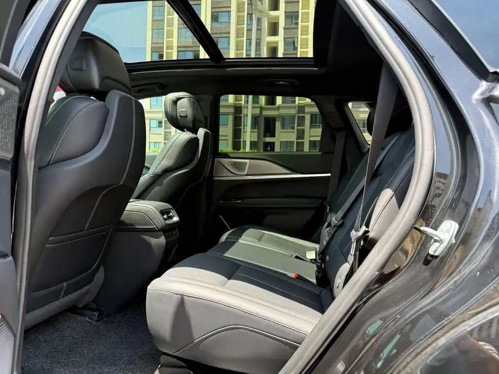 Cadillac XT5 2025 2.0T Luxury