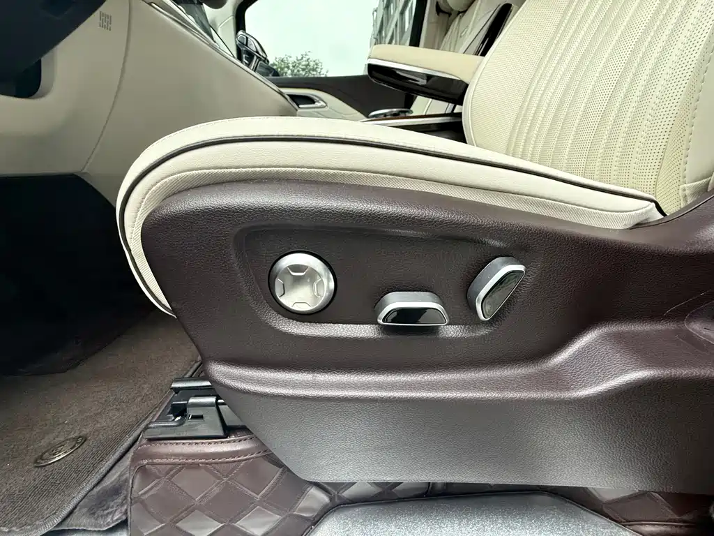 Hongqi Hongqi HQ9 — миниатюра 30