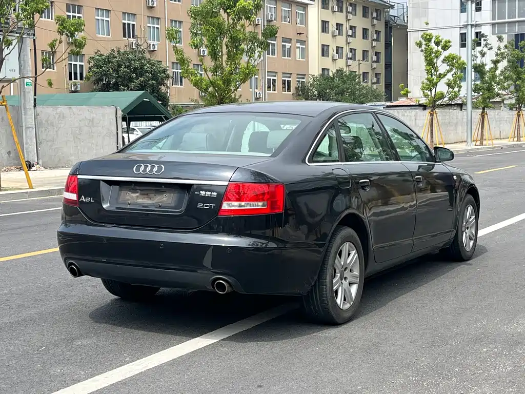 Audi A6L — миниатюра 5