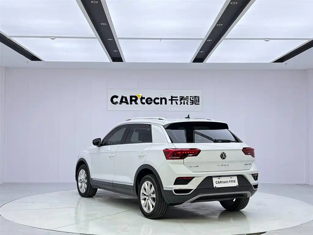 VOLKSWAGEN T ROC EXPLORING SONGS
