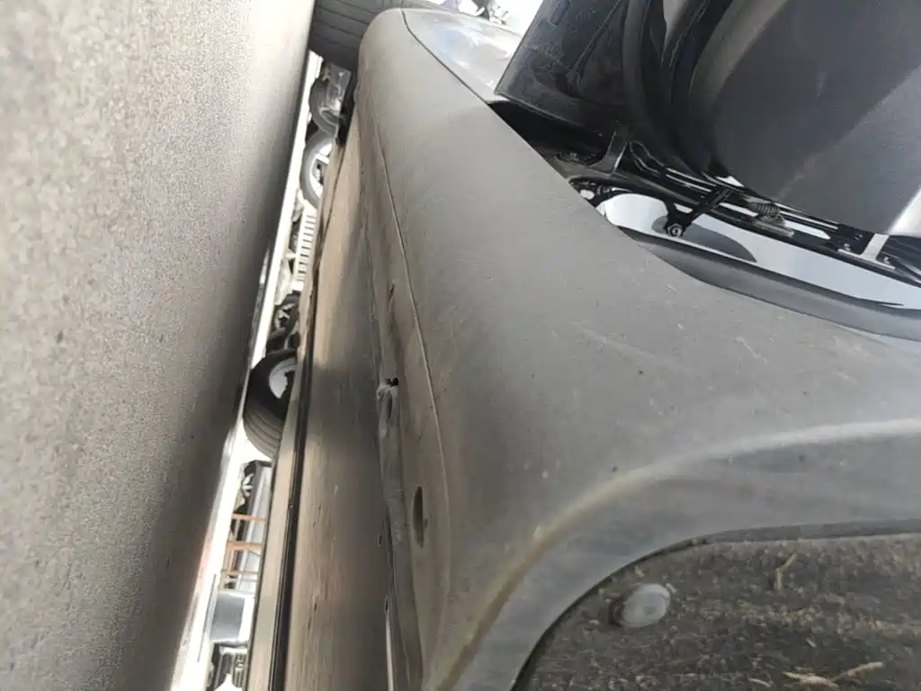 Tesla Model Y — миниатюра 22