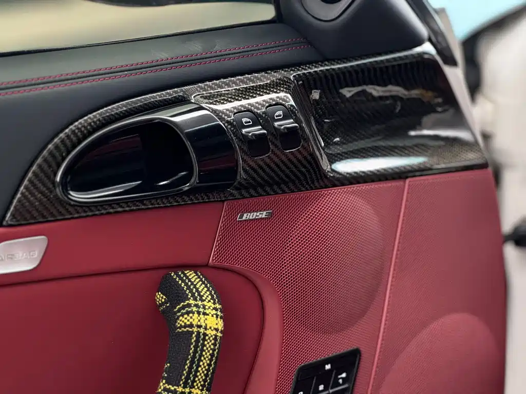 Porsche 911 2010 Carrera S 3.8L