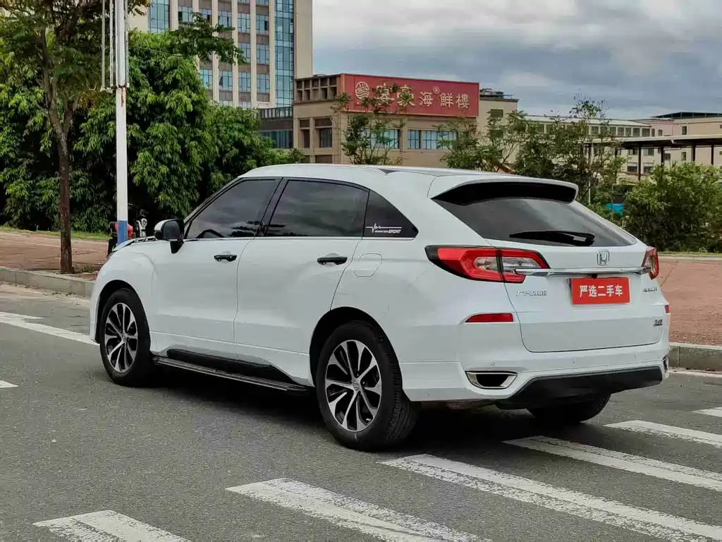 Honda Avancier — миниатюра 9