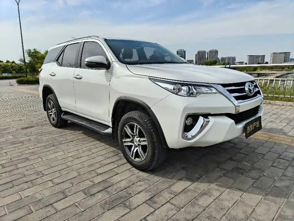 Toyota Fortuner 2019 2.7L