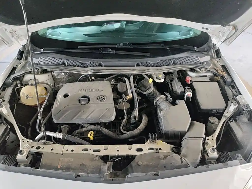 Buick Verano — миниатюра 20