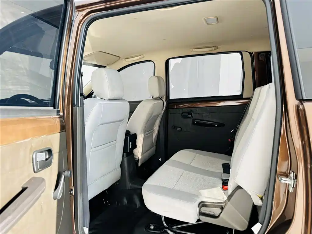 WULING WULING HONGGUANG