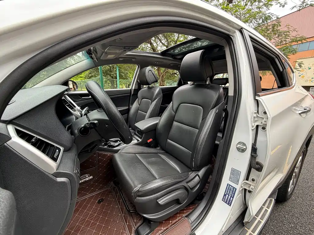 Hyundai Tucson — миниатюра 9