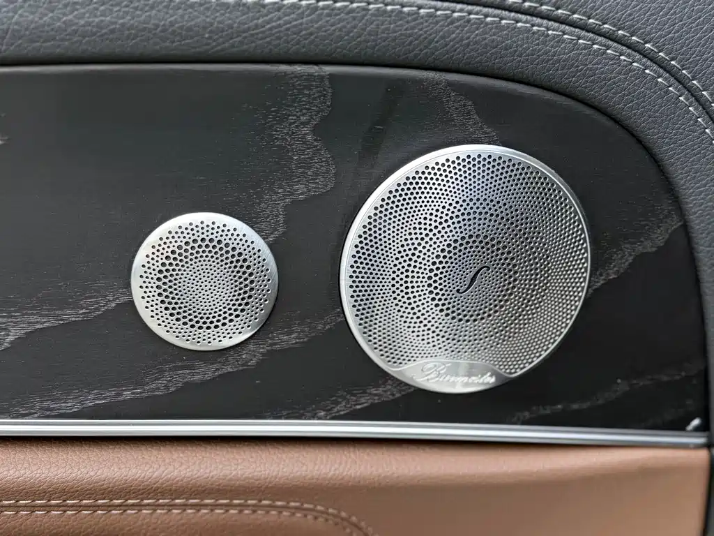 Mercedes-Benz E-Class — миниатюра 18