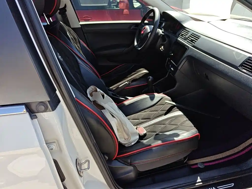 Volkswagen Santana — миниатюра 25