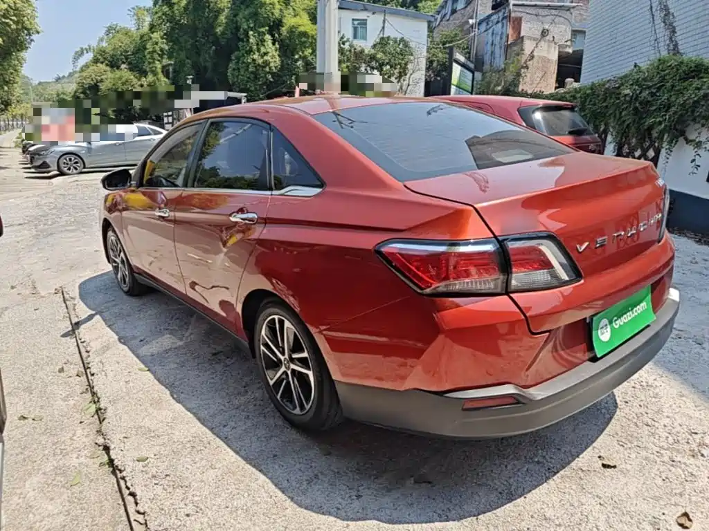 Venucia D60 — миниатюра 5