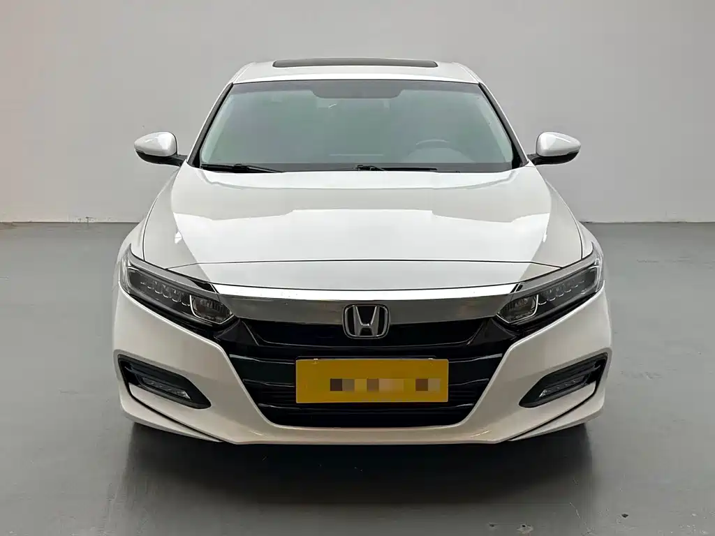 Honda Accord 2018 260TURBO Elite V