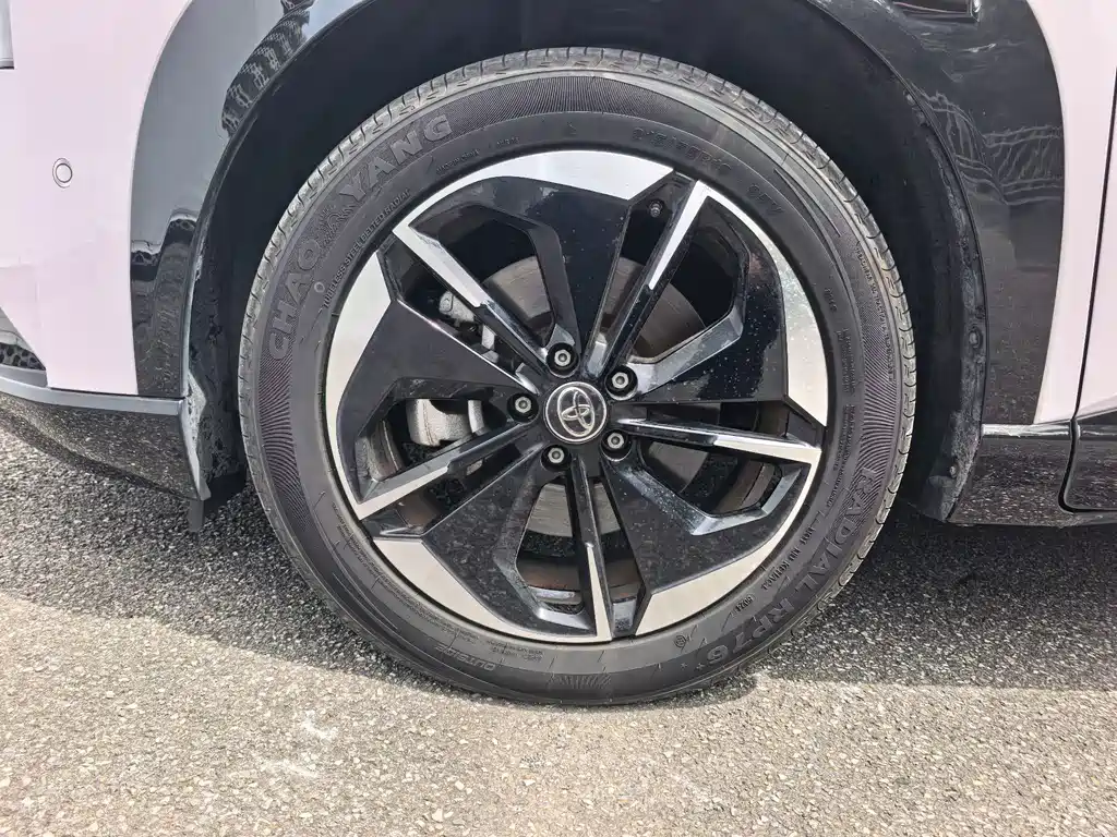 Toyota bZ3X — миниатюра 19