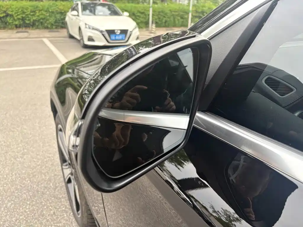 Mercedes-Benz GLC — миниатюра 9
