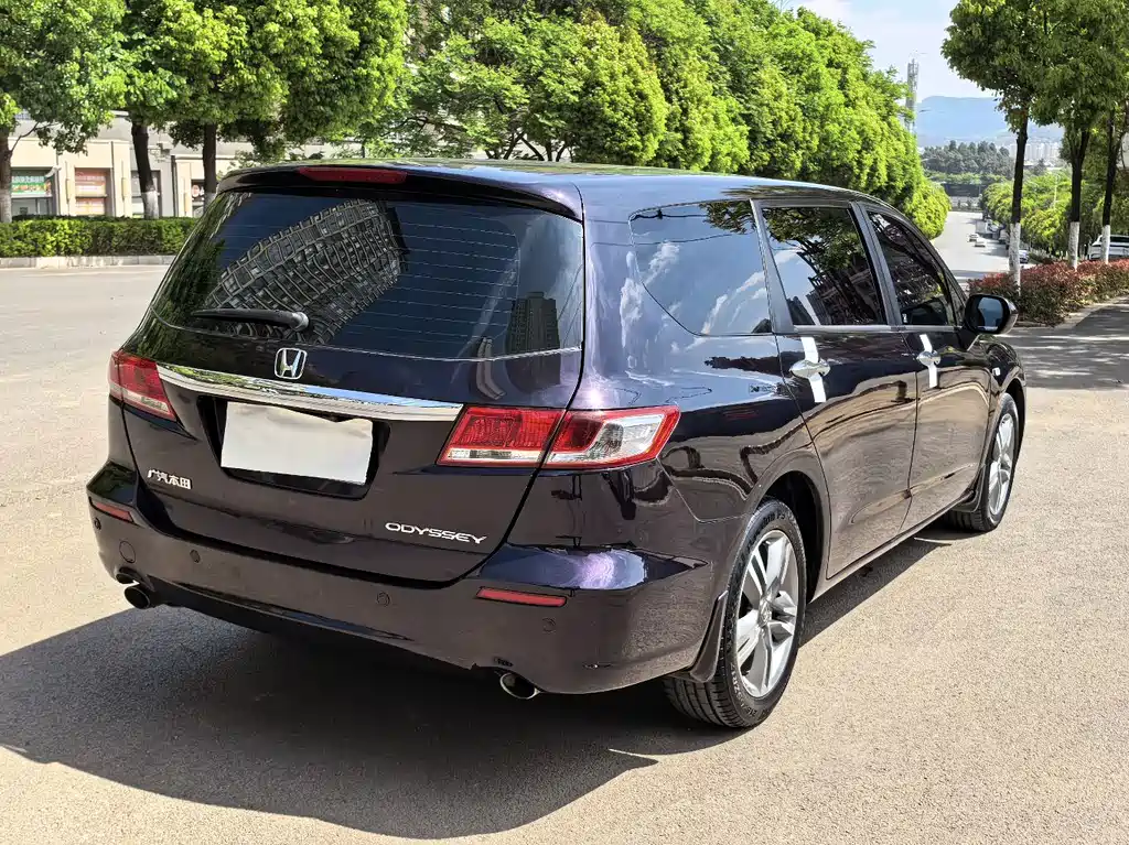 Honda Odyssey — миниатюра 7