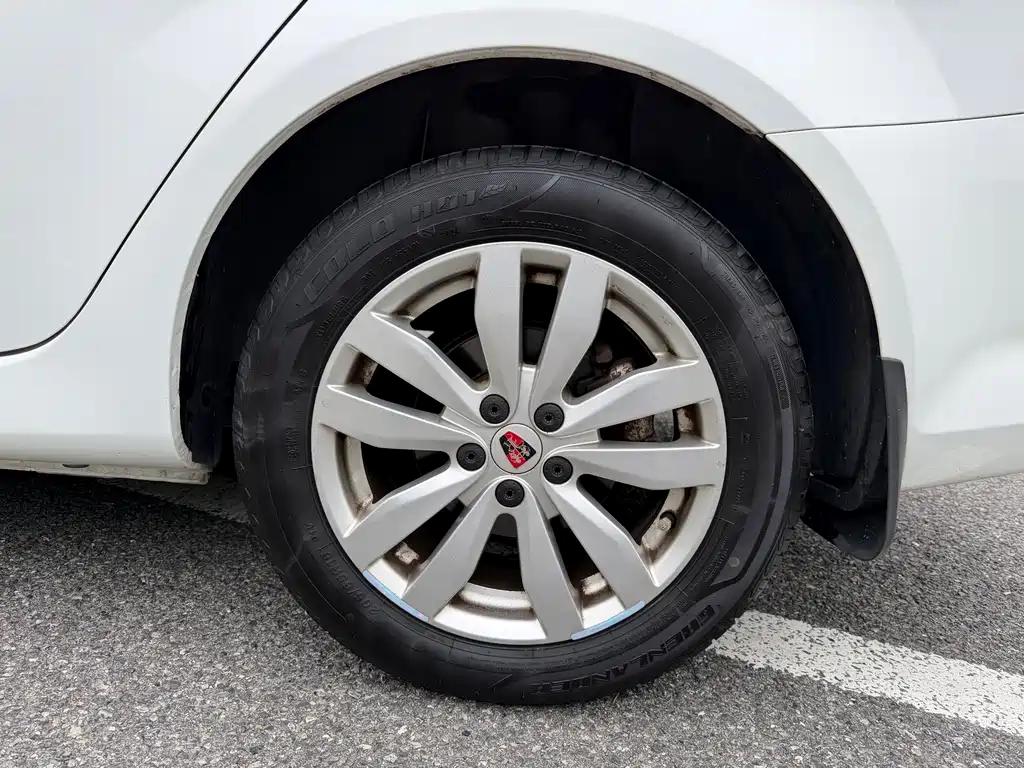 Roewe 350 — миниатюра 14