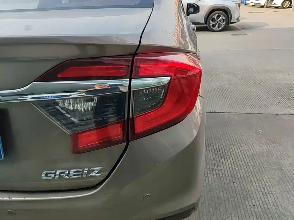 Honda Greiz — миниатюра 8