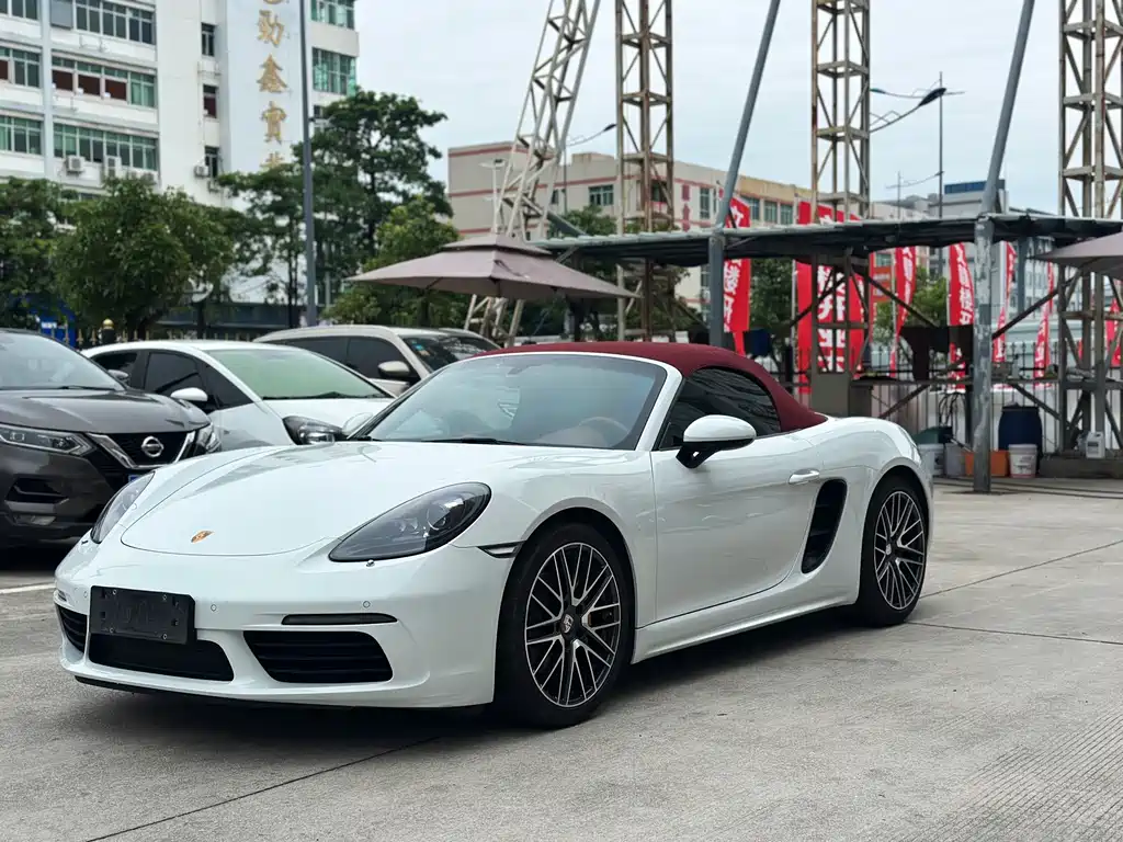 Porsche 718 2022 Boxster 2.0T