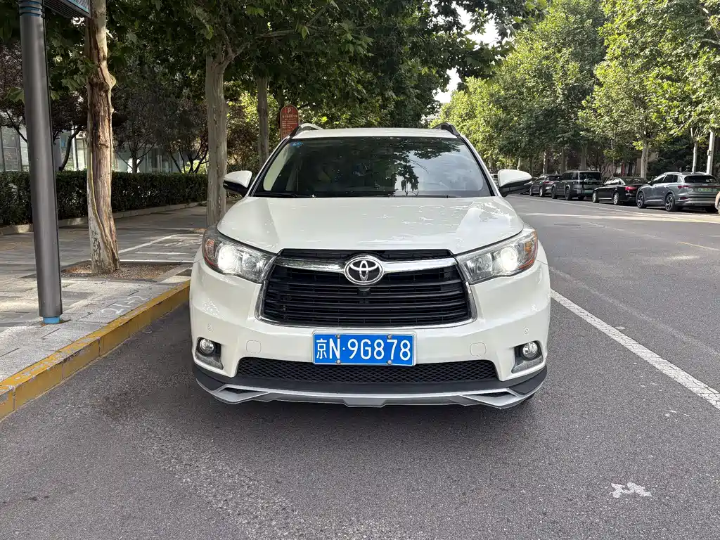 Toyota Highlander — миниатюра 2