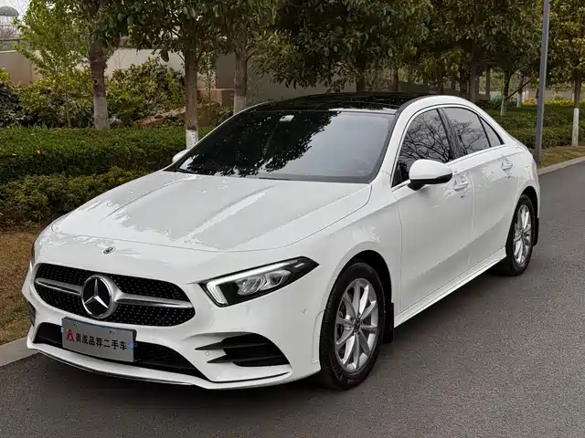 MERCEDES-BENZ A CLASS
