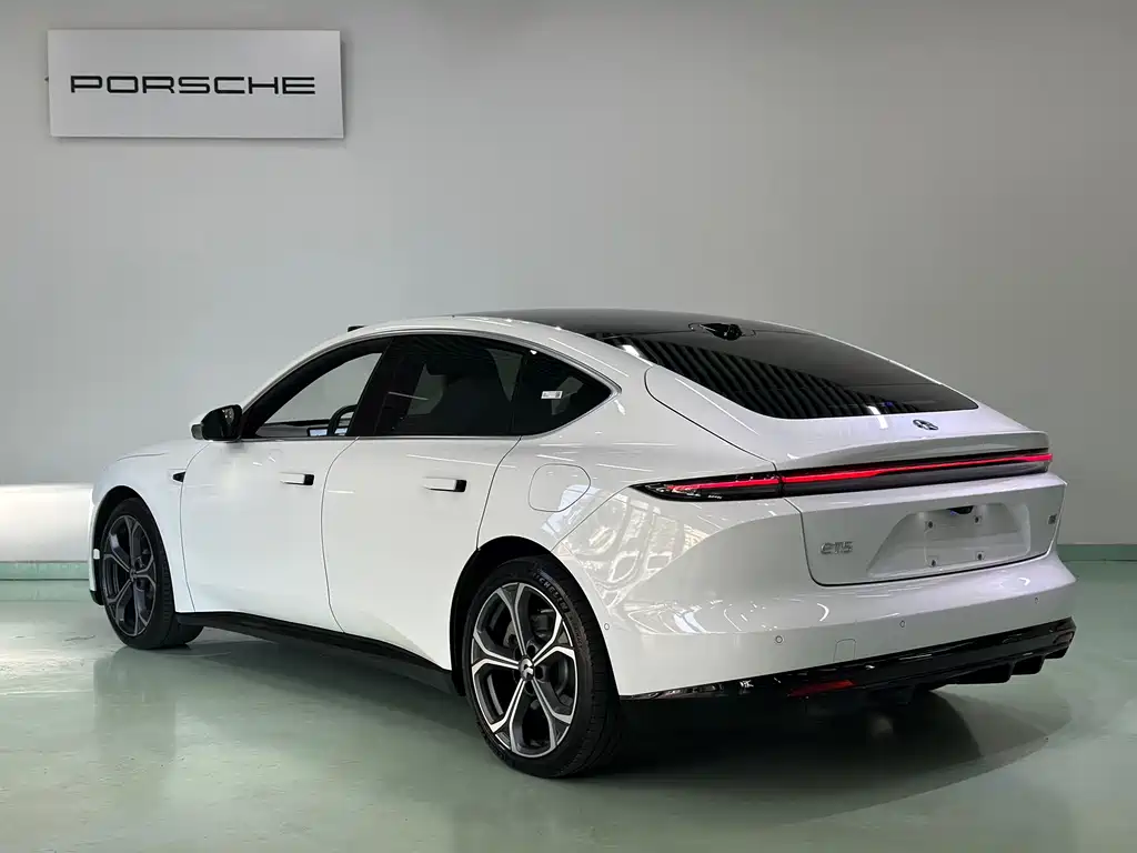 NIO ET5 — миниатюра 7