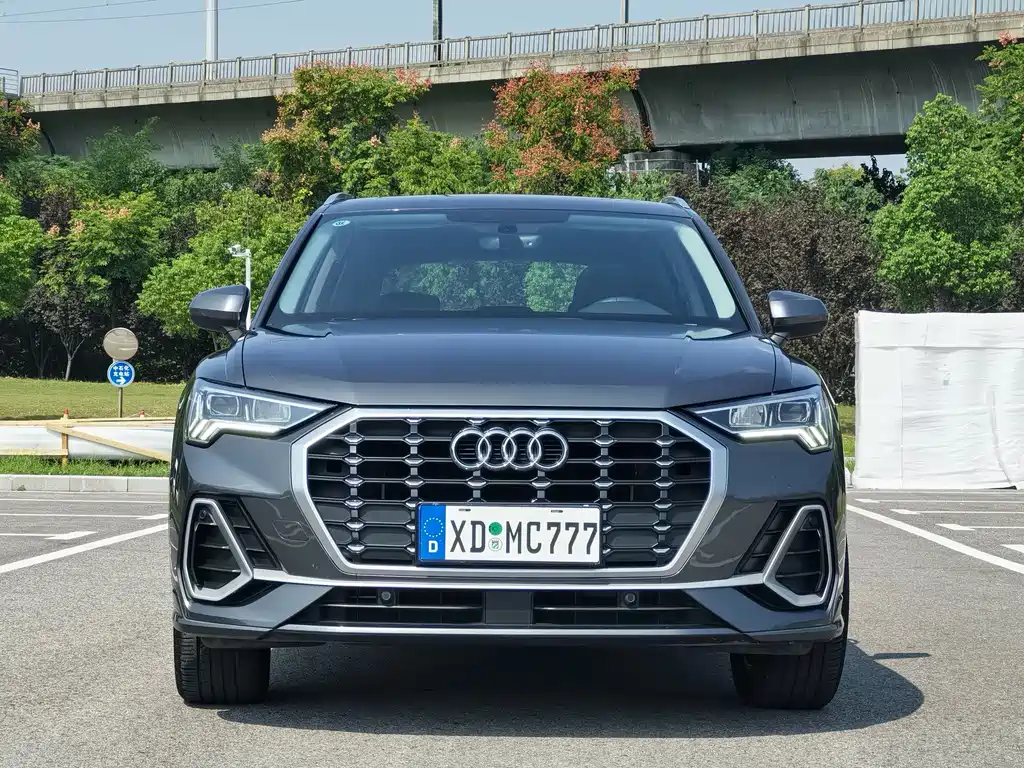 Audi Q3 — миниатюра 2