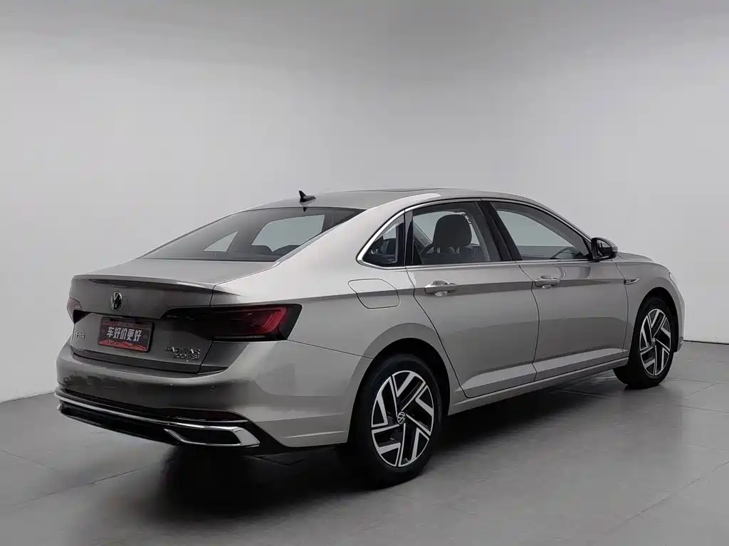 Volkswagen Sagitar — миниатюра 2