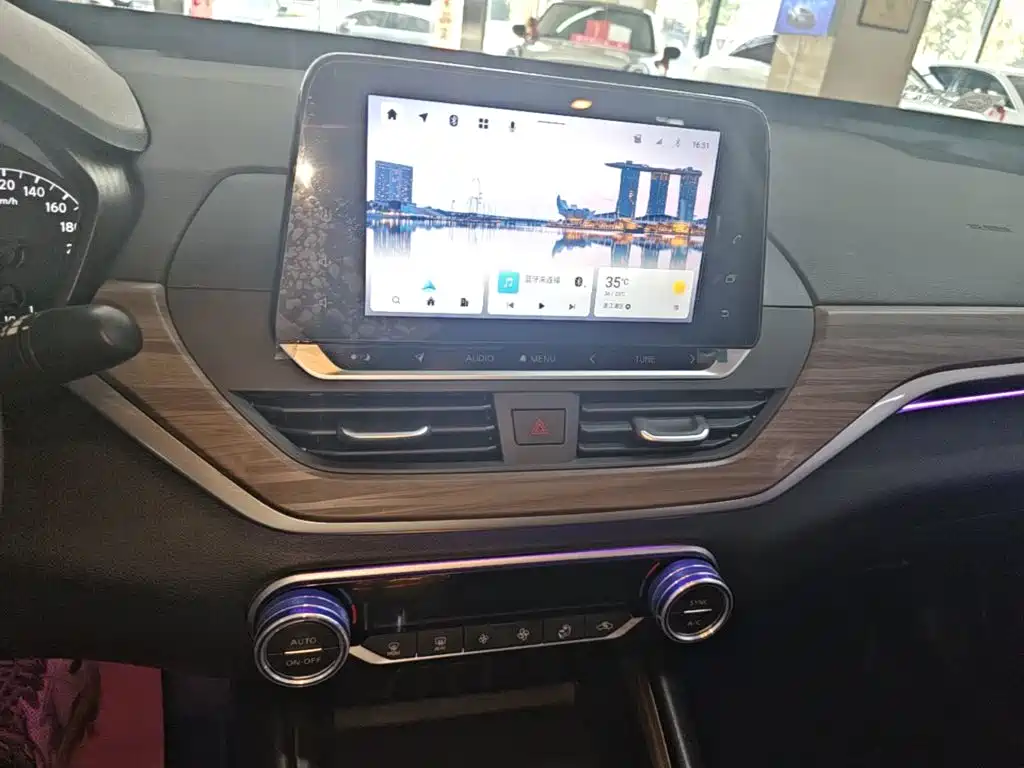 Nissan Teana — миниатюра 13