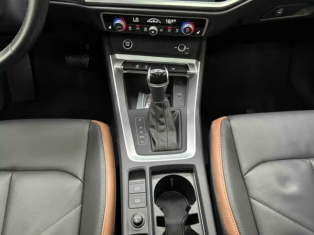 Audi Q3 — миниатюра 10